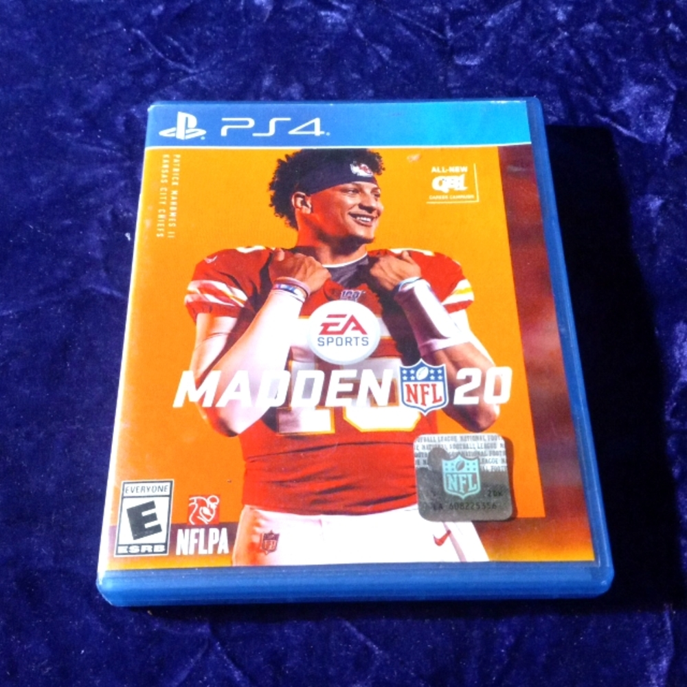 Lot 38 Ps4 Madden 20 NFL GAME